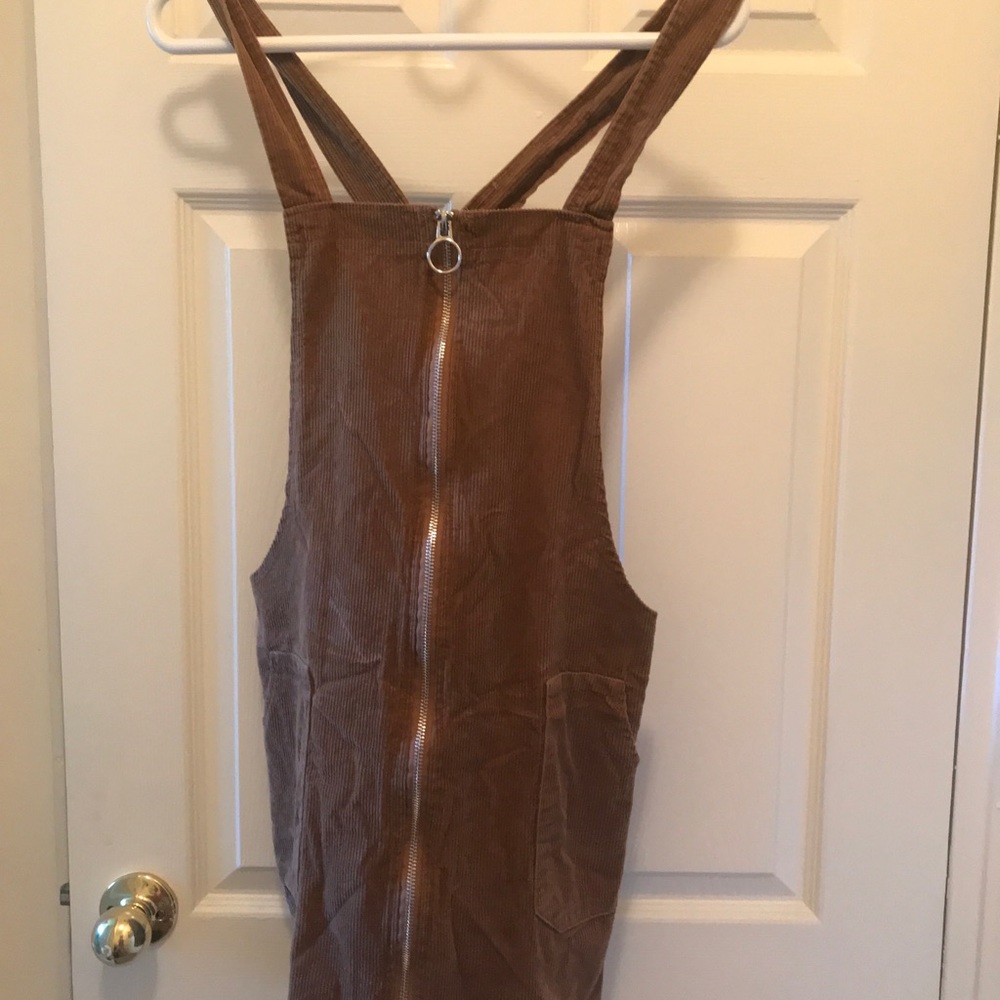 Women’s corduroy jumper- Medium